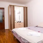 Krichim Apartments,Three-Bedroom, Large Apartment, Top Center