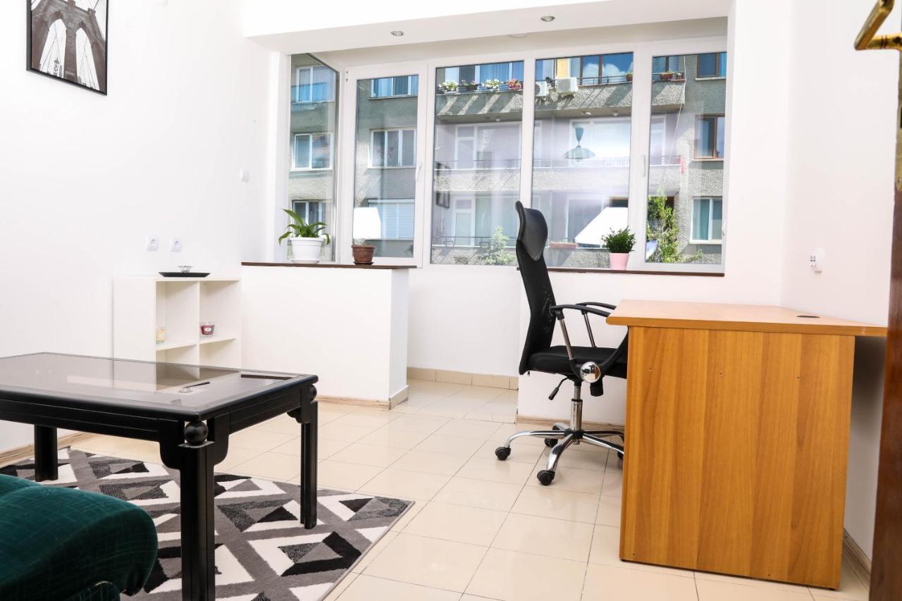 Appartement Krichim Apartments,three-bedroom, Large Apartment, Center *